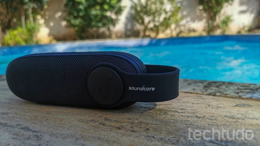 Cover image for Anker Soundcore Icon: veja impressões da caixinha que flutua na água